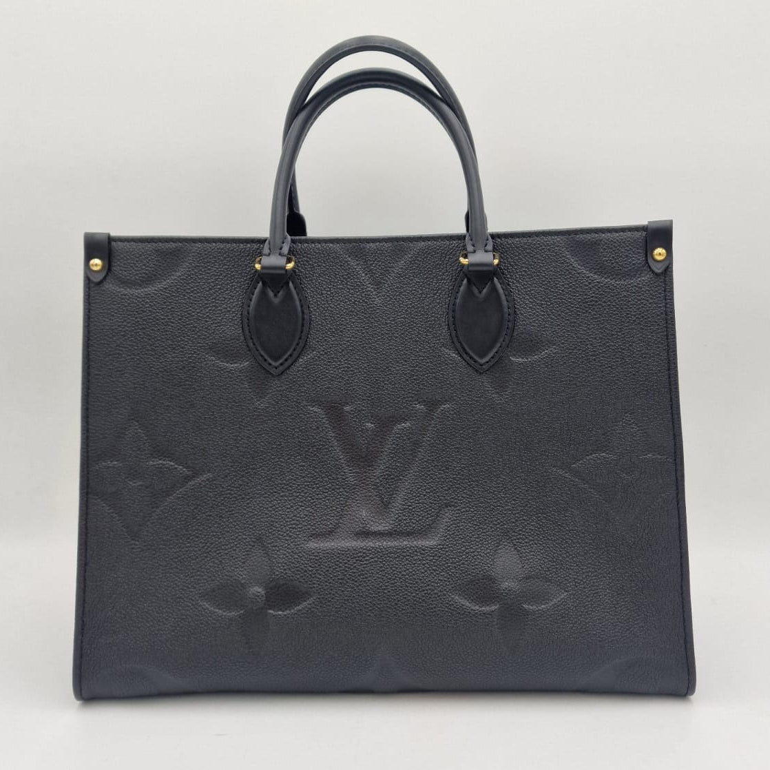 Louis Vuitton OnTheGo MM