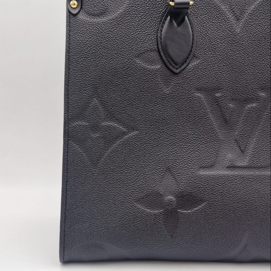 Louis Vuitton OnTheGo MM