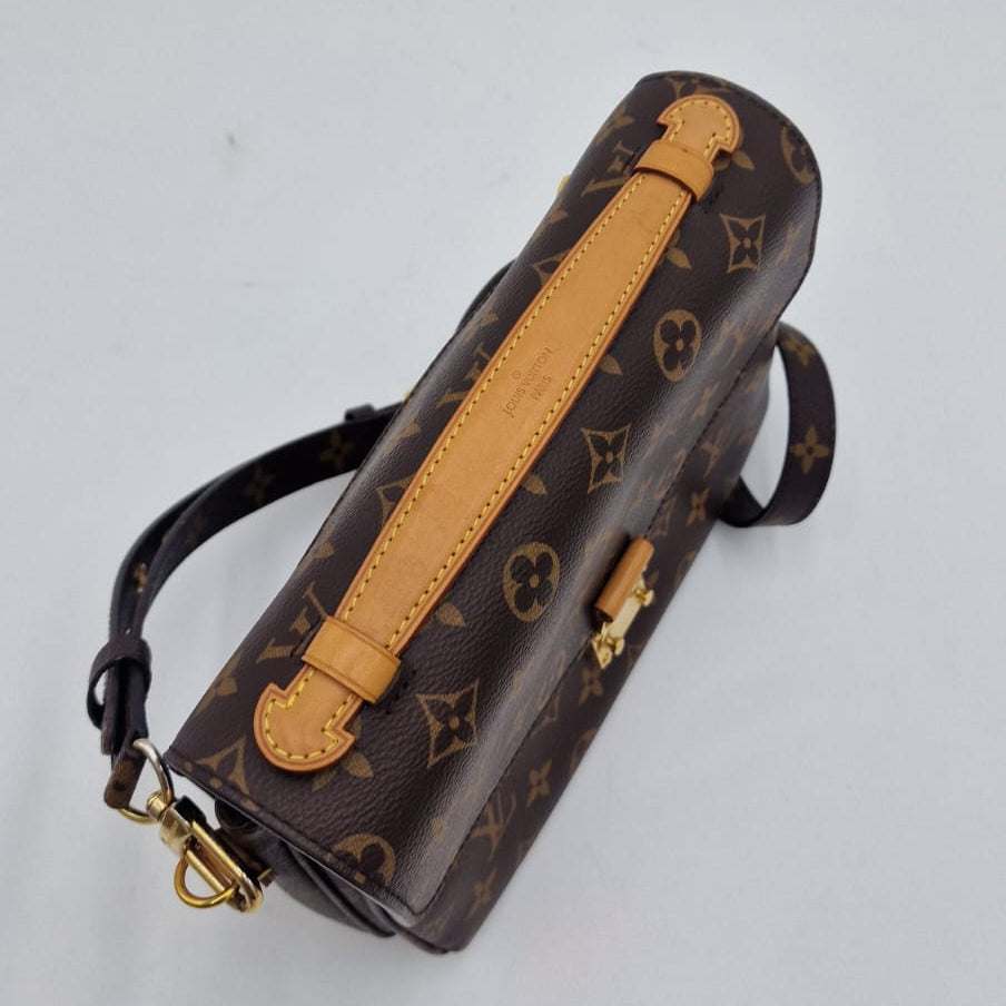Louis Vuitton Pochette Métis
