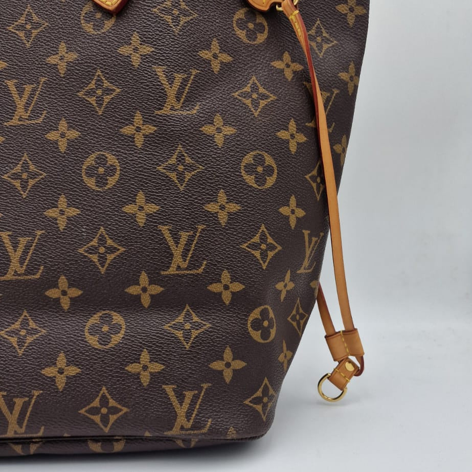 Louis Vuitton MM Neverfull Monogram