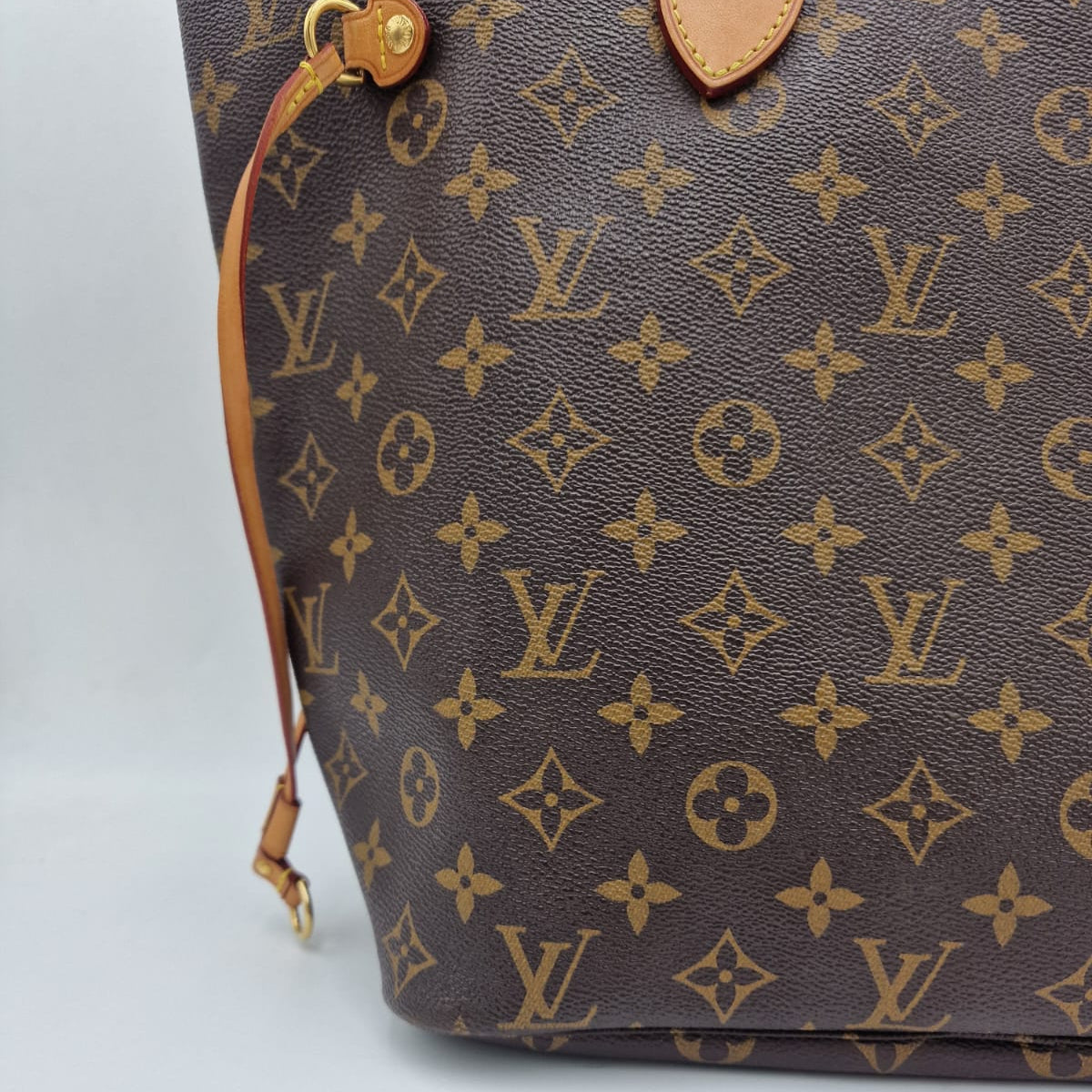 Louis Vuitton MM Neverfull Monogram