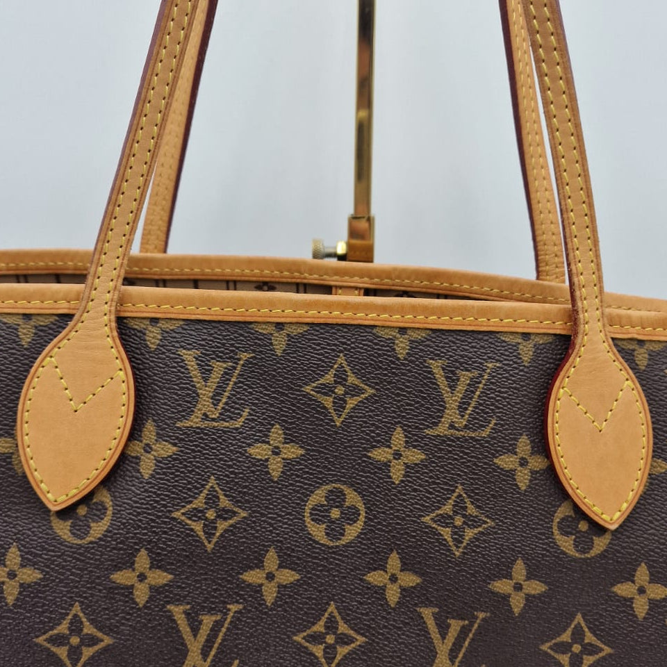 Louis Vuitton MM Neverfull Monogram