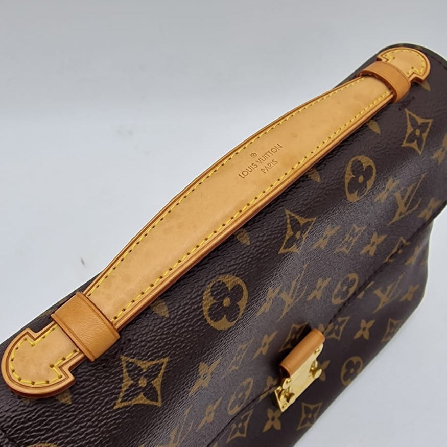 Louis Vuitton Pochette Métis