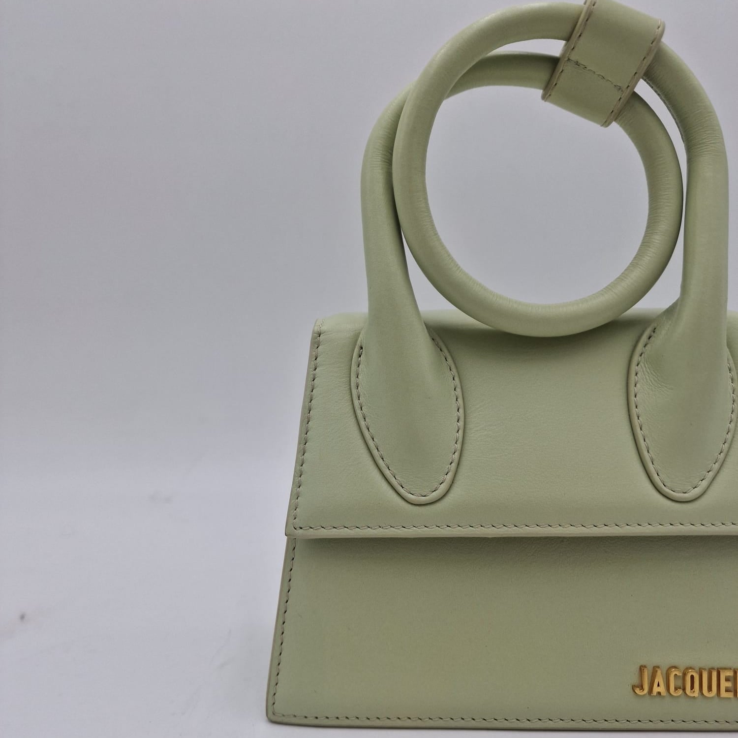 Jacquemus Le Chiquito Moyen