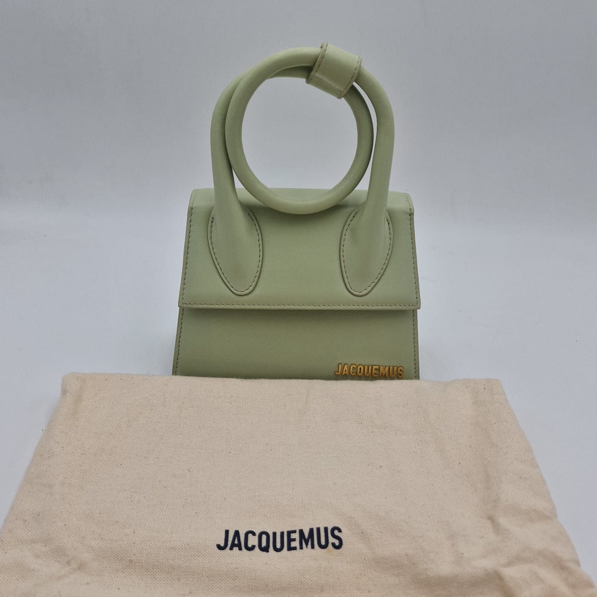 Jacquemus Le Chiquito Moyen