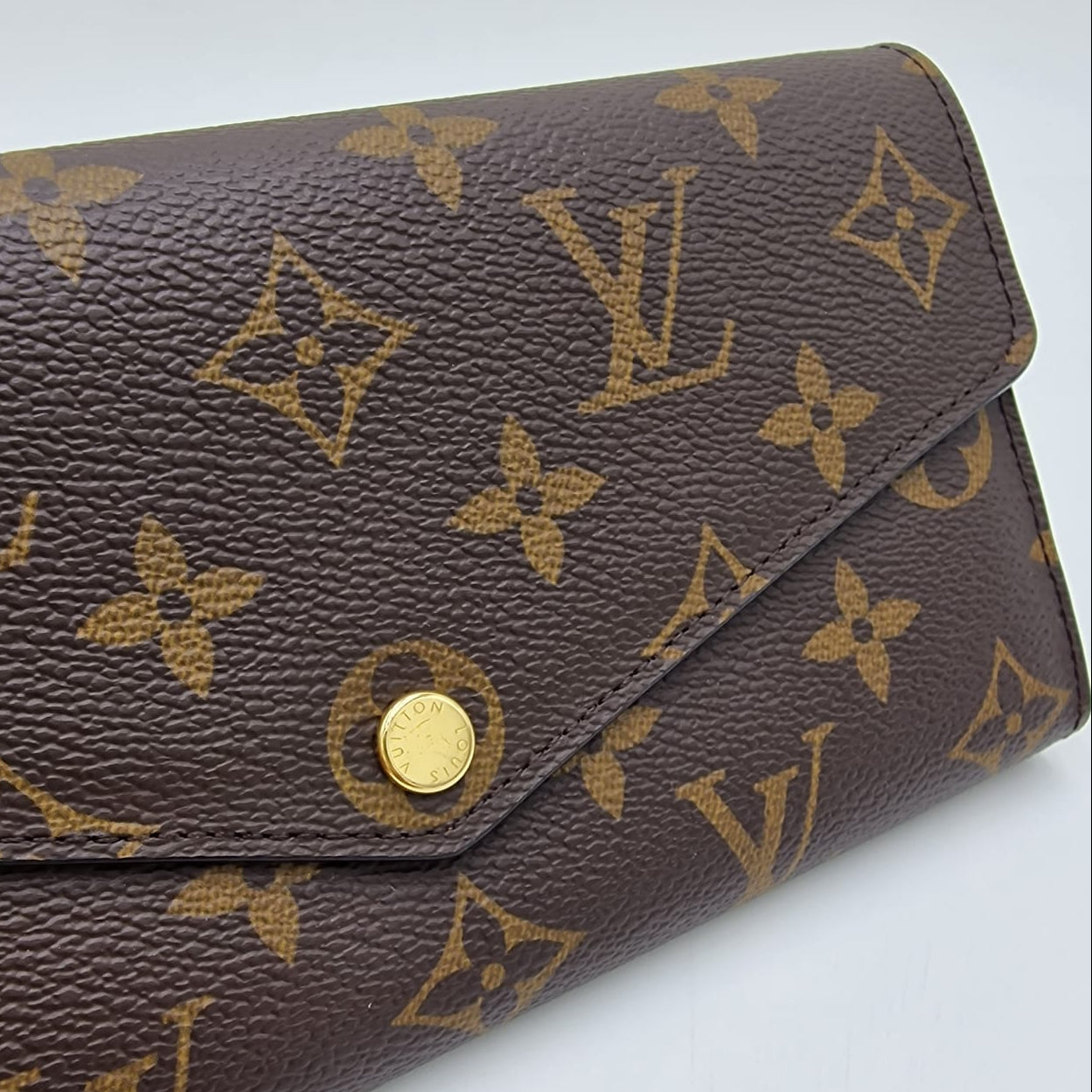 Louis Vuitton Sarah Wallet