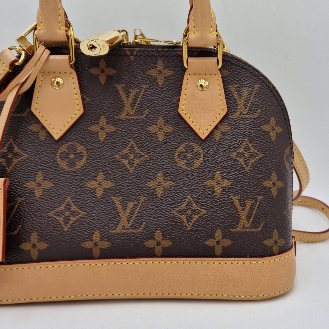 Louis Vuitton Alma BB Monogram