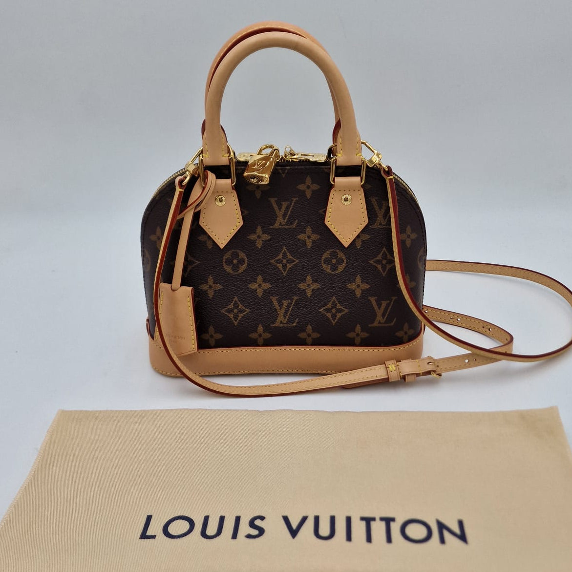 Louis Vuitton Alma BB Monogram