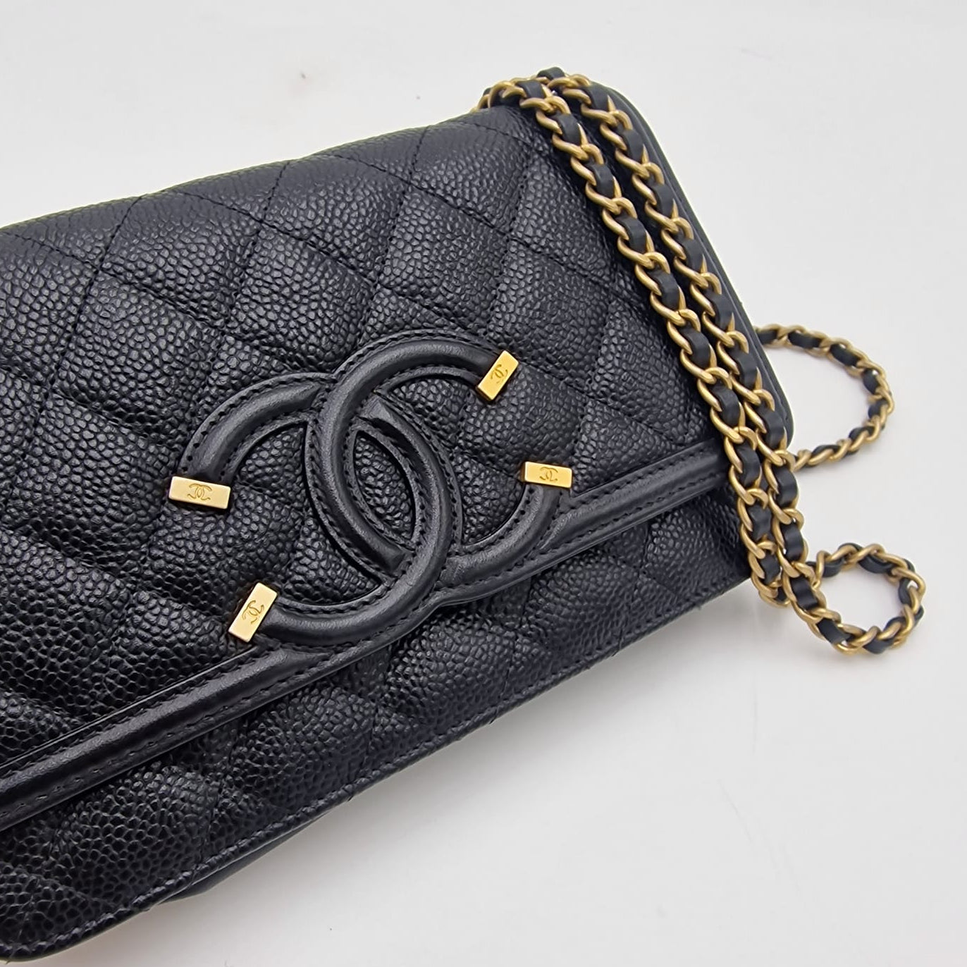 Chanel Wallet On Chain