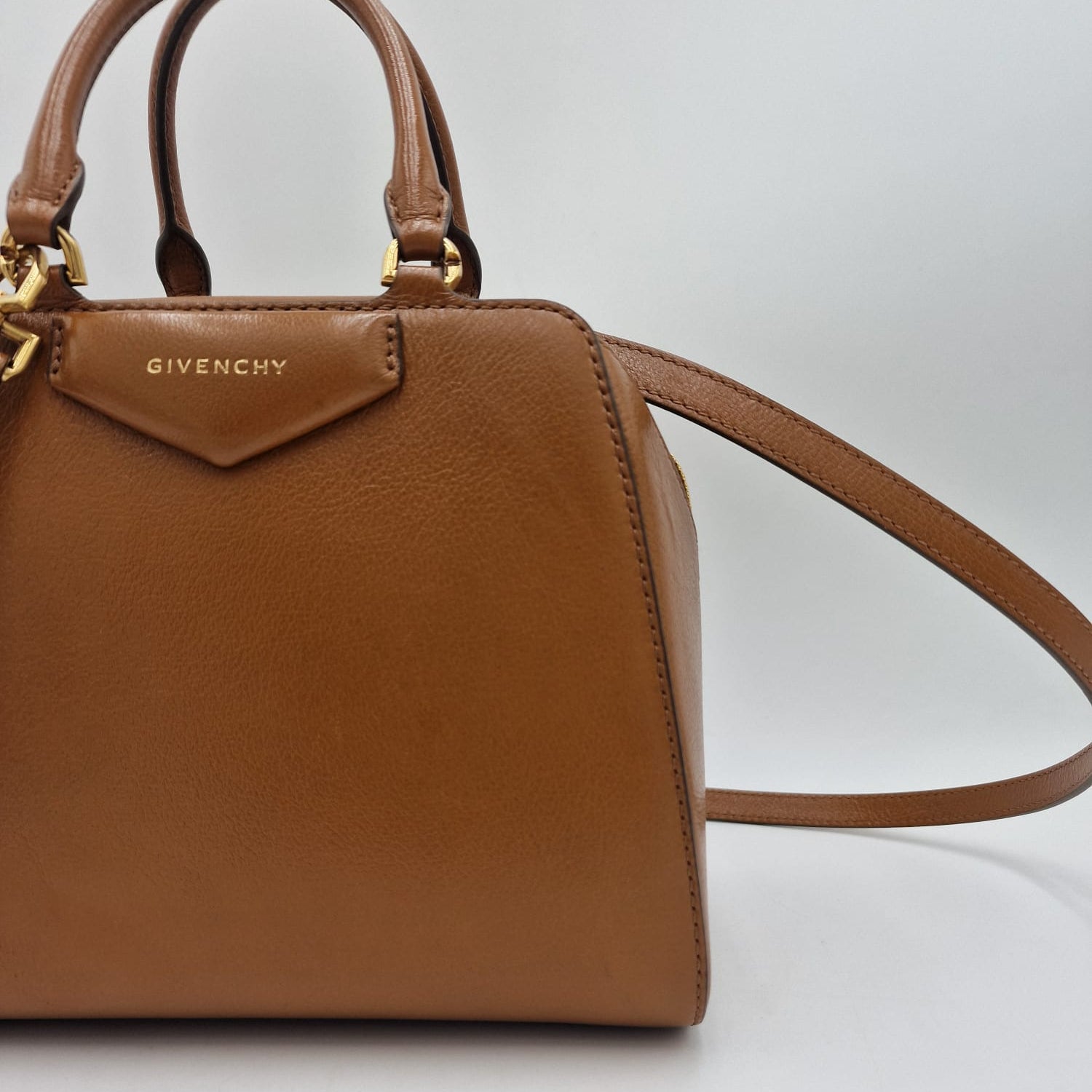 Givenchy Mini Antigona Cube