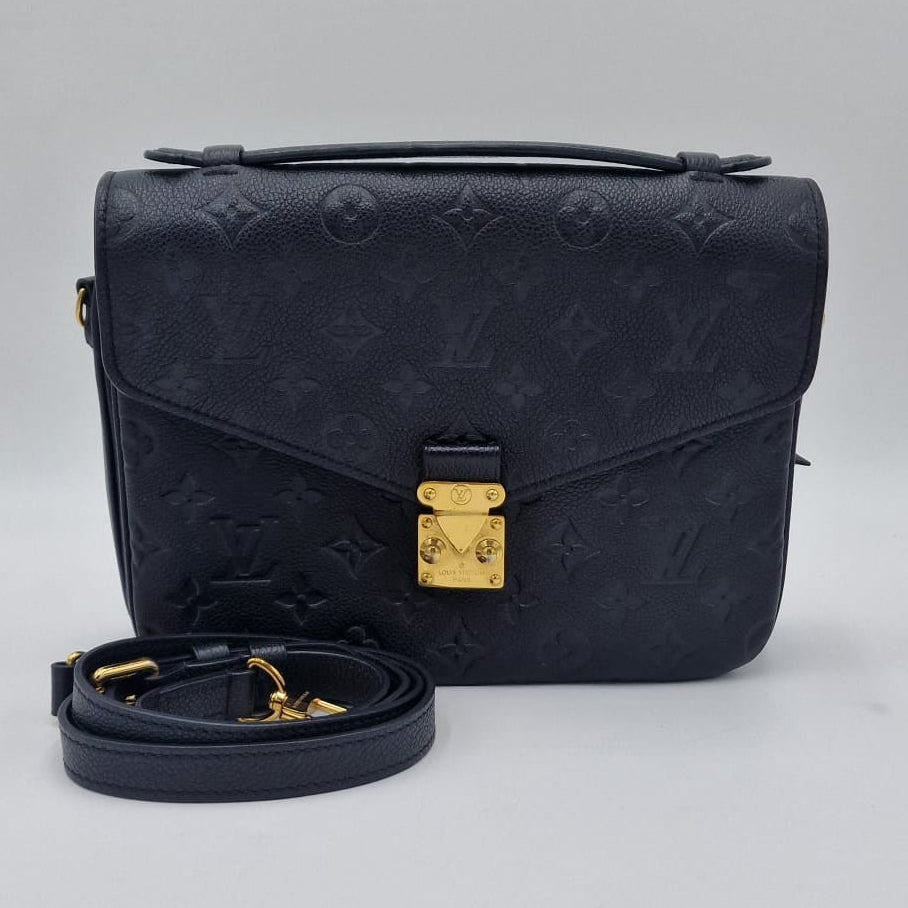 Louis Vuitton Pochette Metis Monogram Empreinte