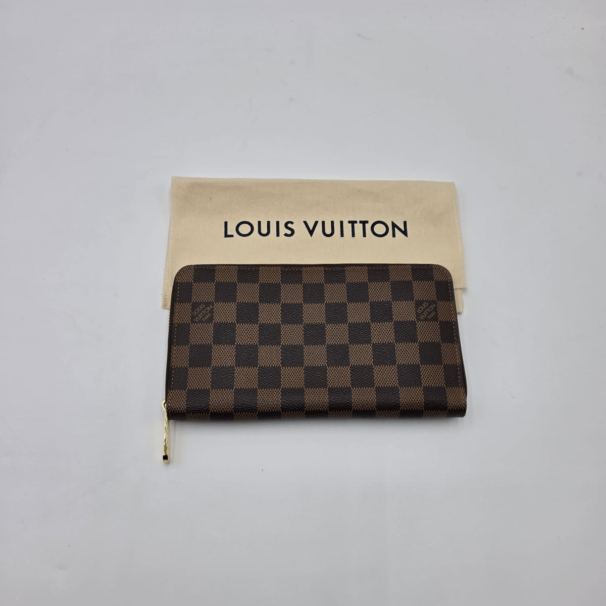 Louis Vuitton Zippy Portfólio Wallet