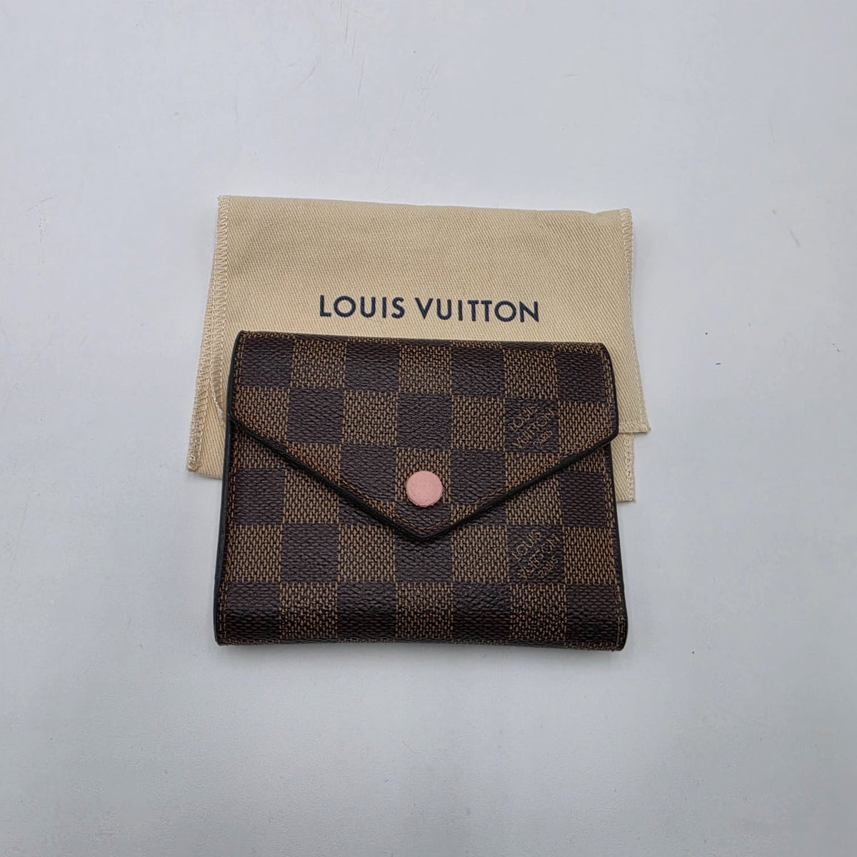 Louis Vuitton Victorine