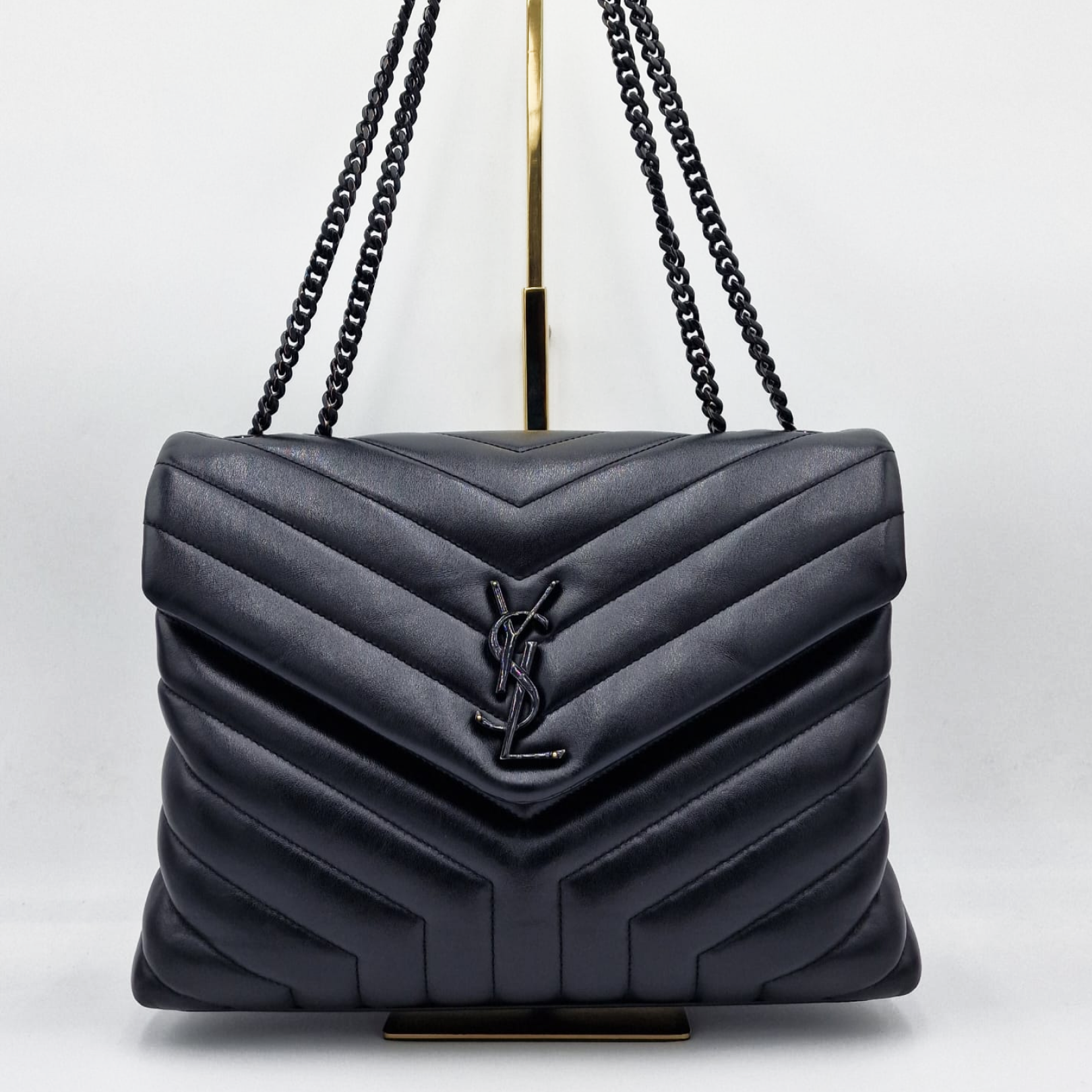 Saint Laurent Loulou Medium Black Hardware Saint Laurent Loulou Medium Black Hardware