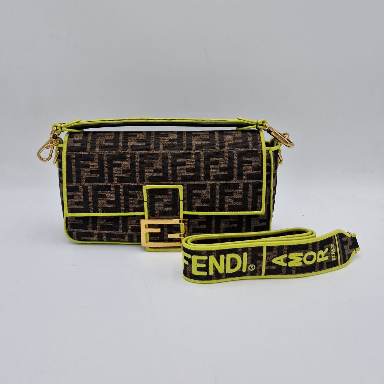 Fendi Baguette