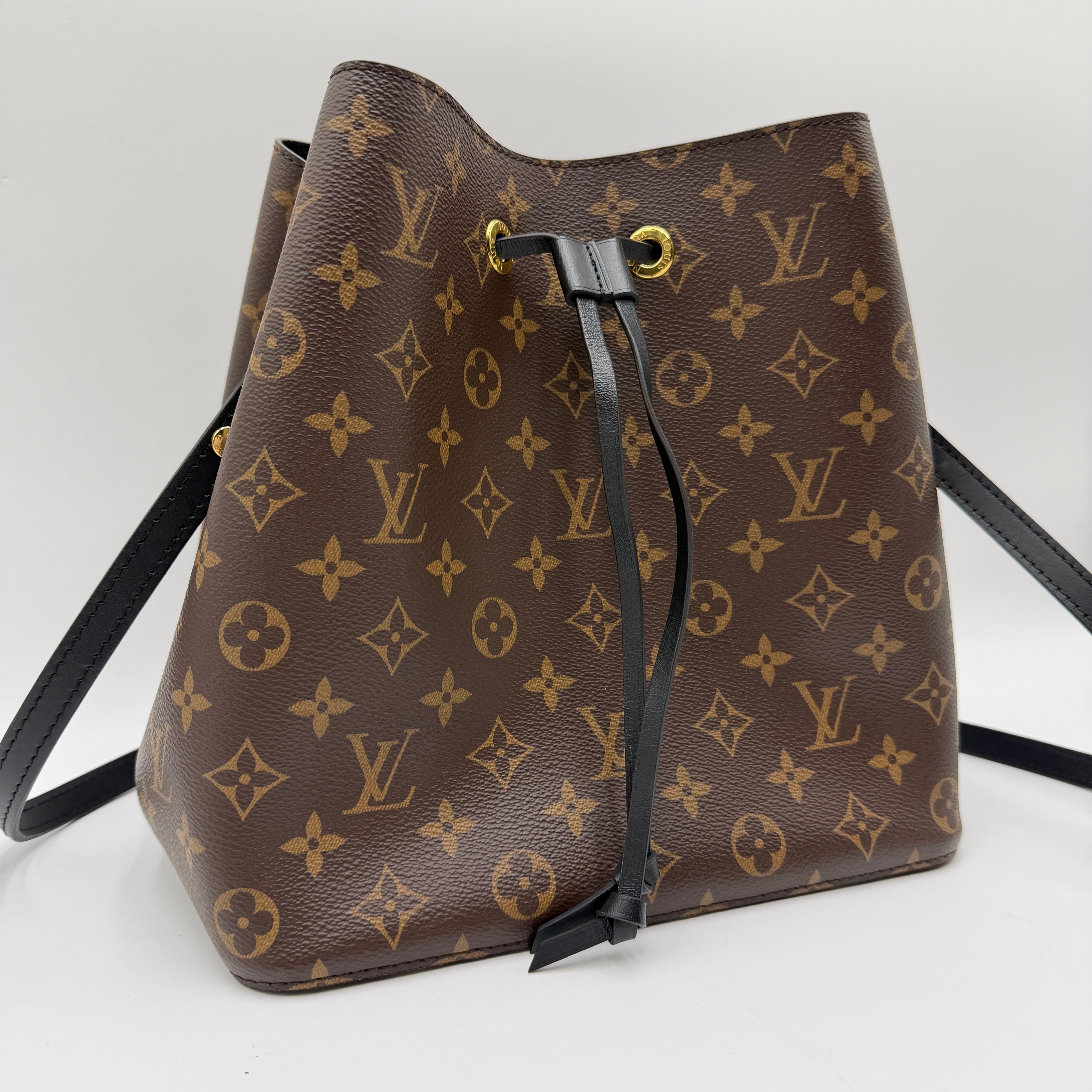 Louis Vuitton NéoNoé MM Monogram