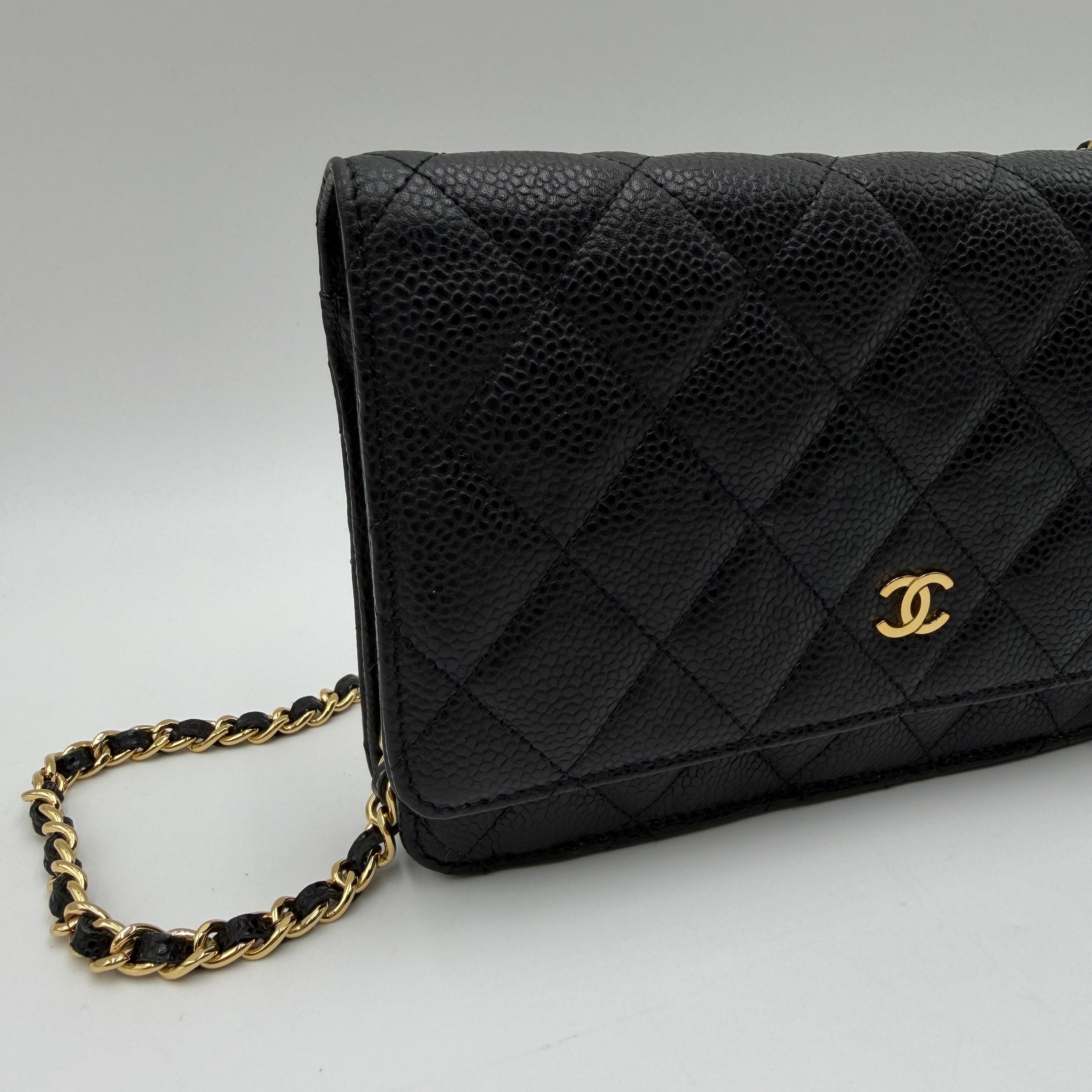 Chanel Classic Caviar WOC
