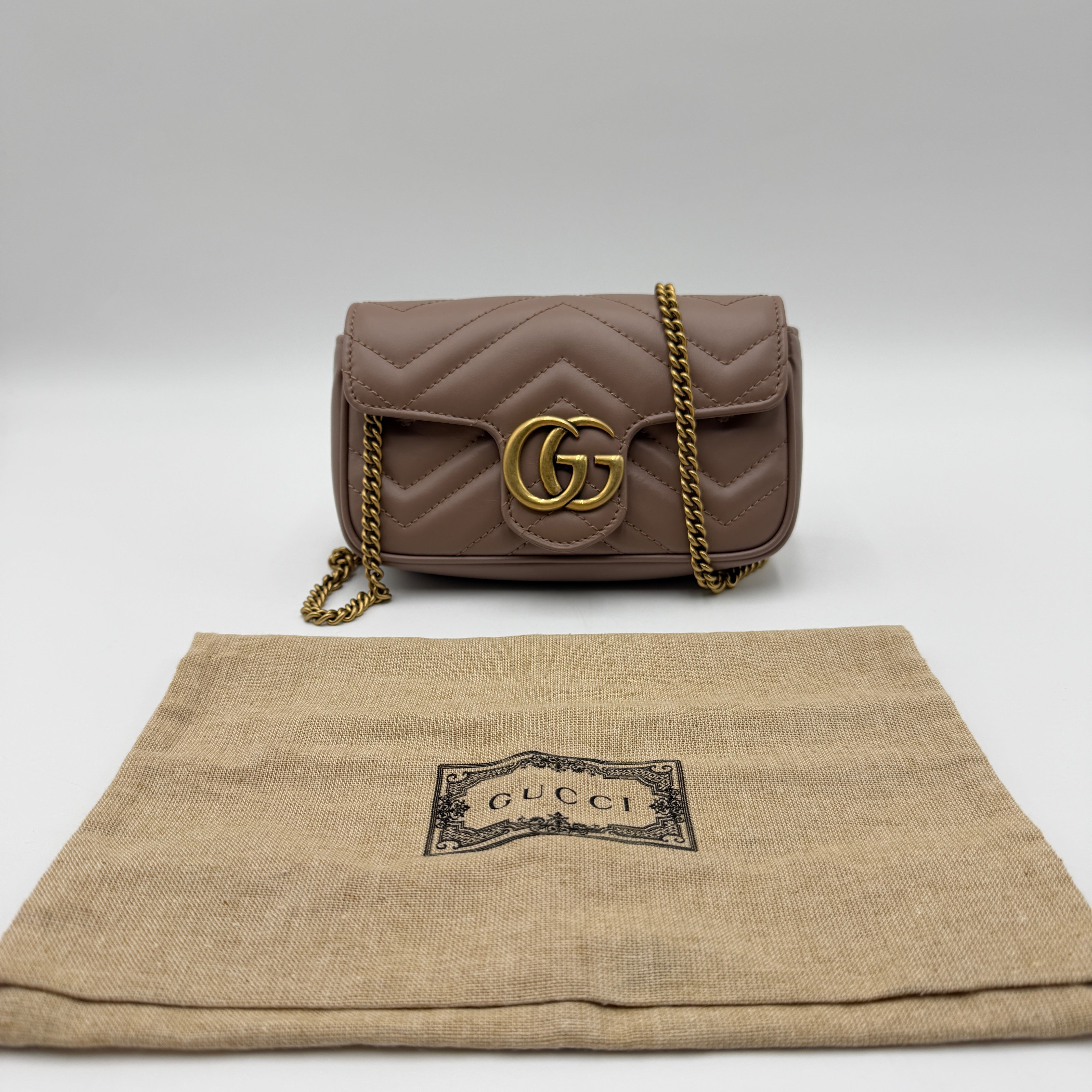 Gucci Super Mini Marmont