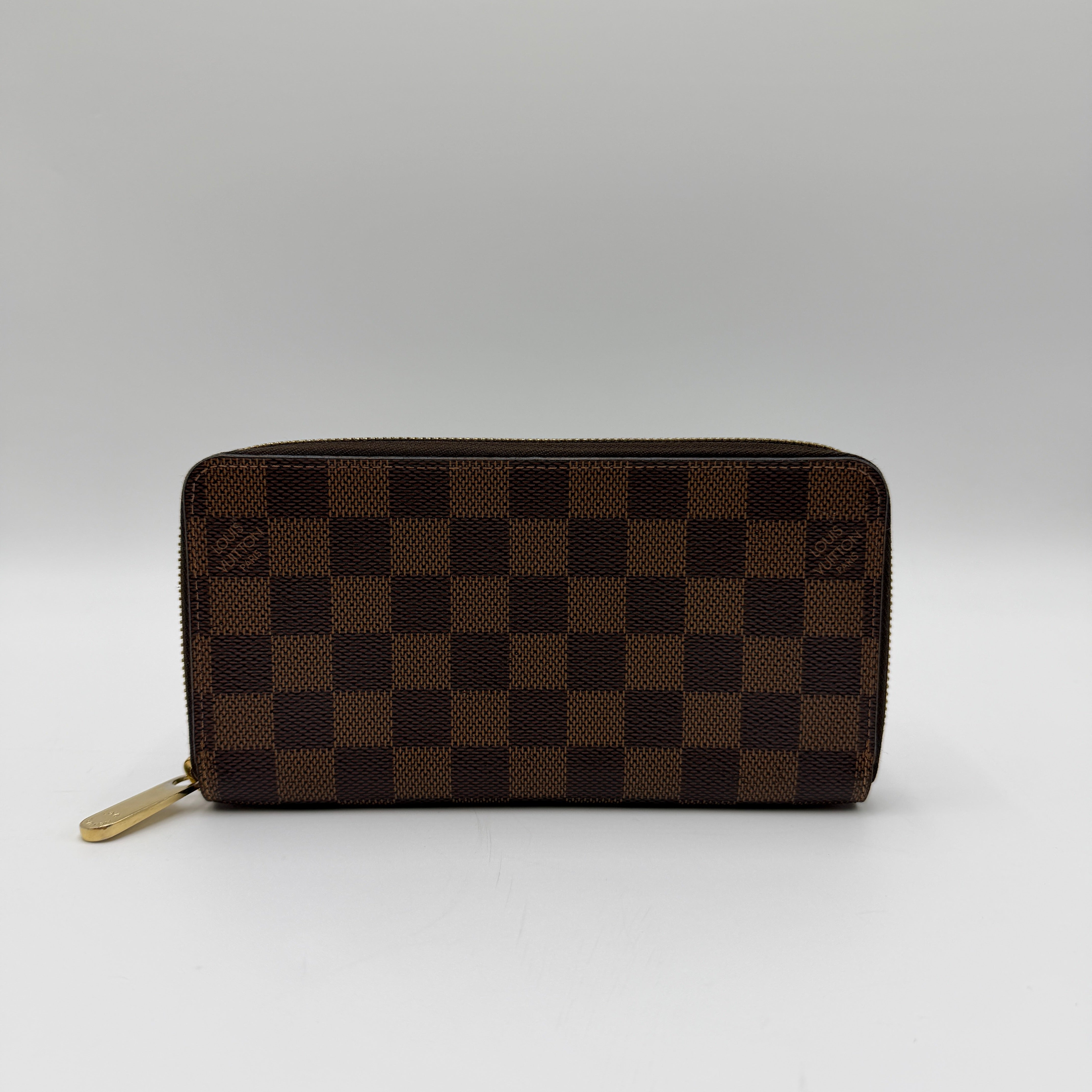 Louis Vuitton Zippy Wallet