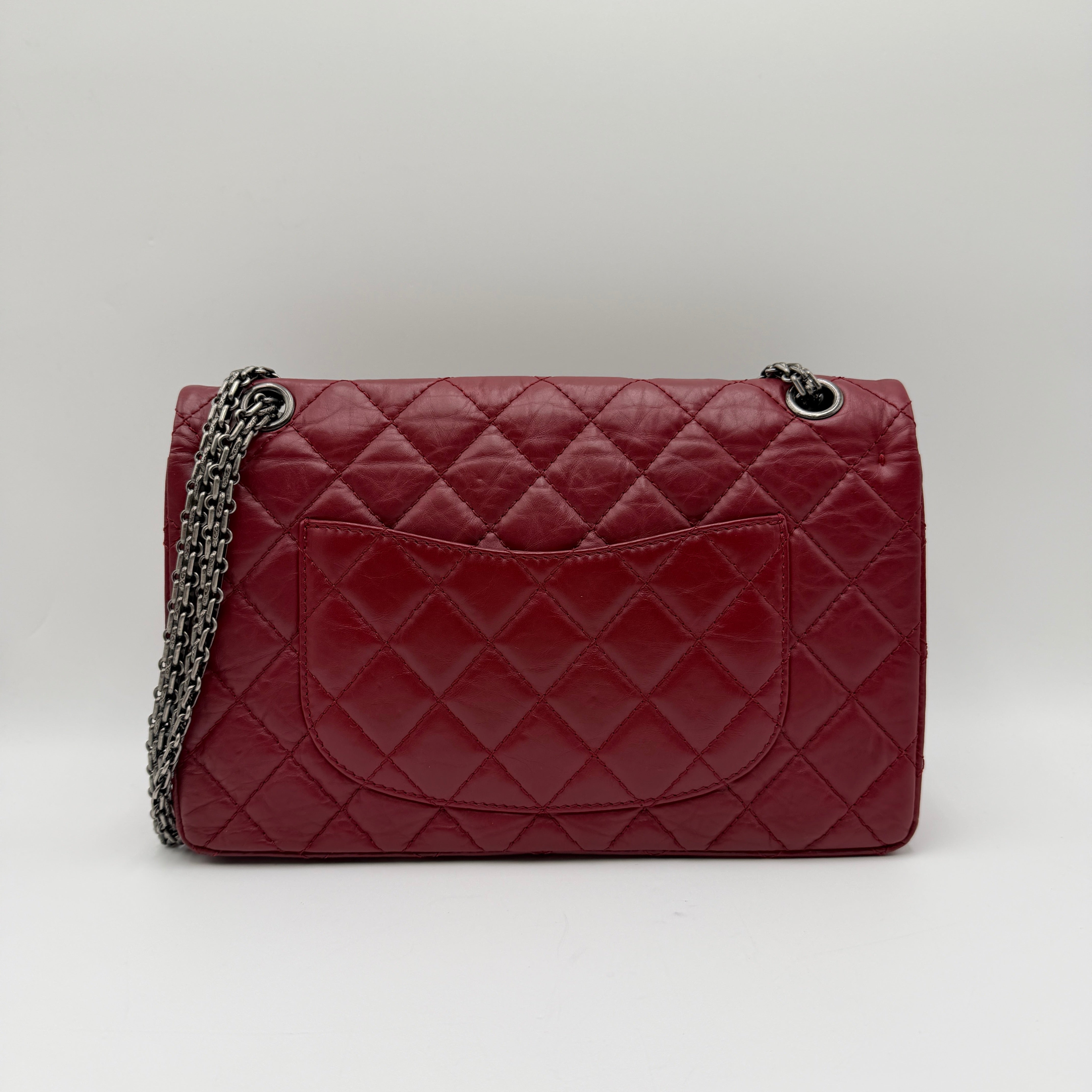 Chanel 2.55 Reissue