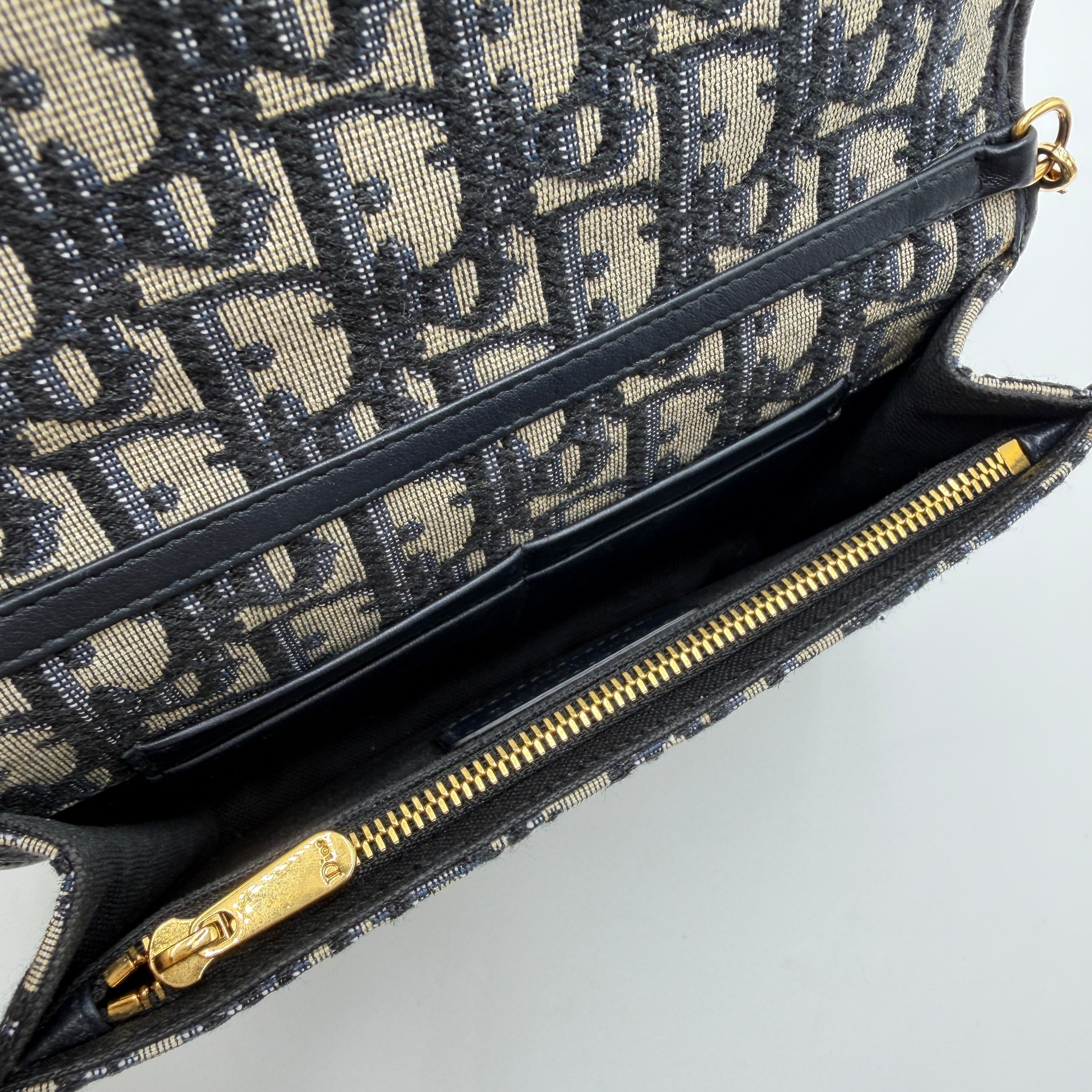 Dior 30 Montaigne WOC