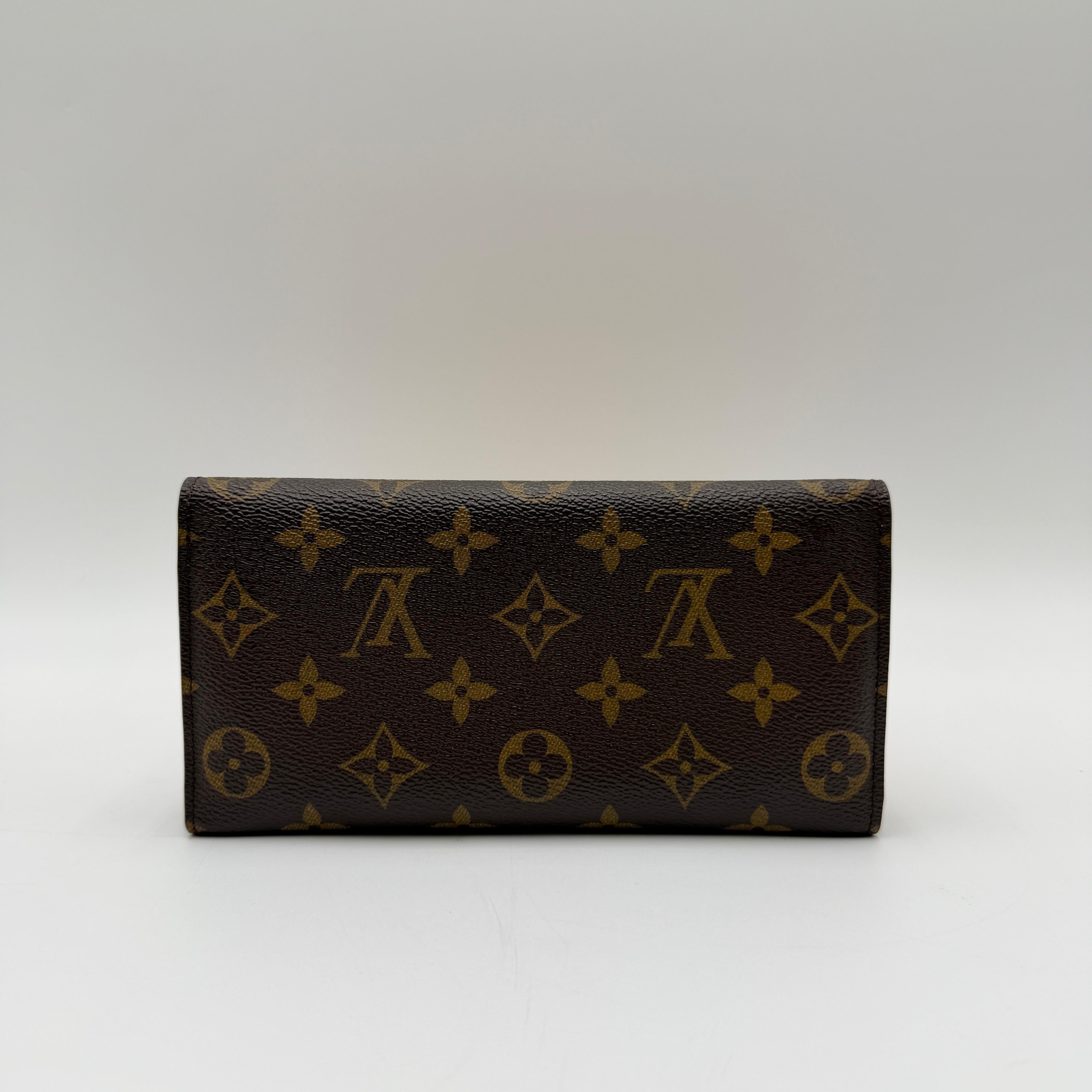 Louis Vuitton Josephine Wallet