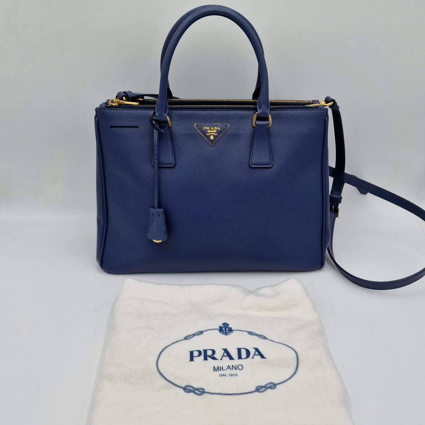 Prada Galleria Saffiano Medium
