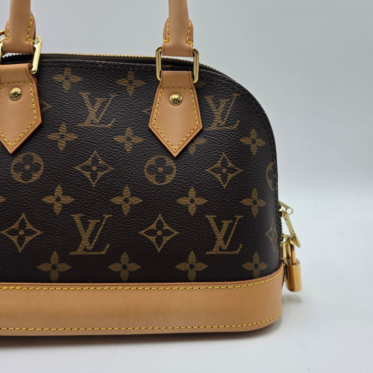 Louis Vuitton Alma BB Monogram