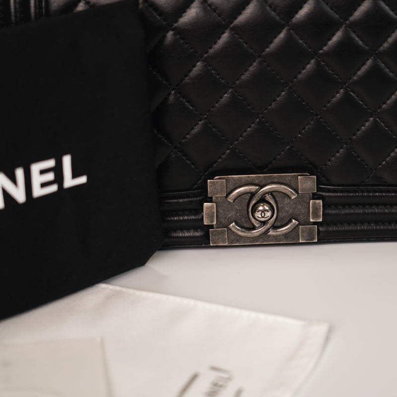 Chanel Boy Medium Black
